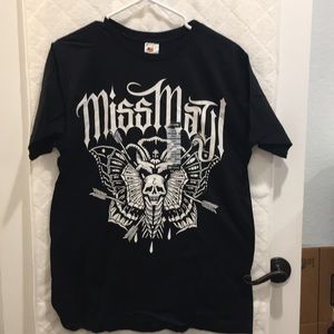 Hot Topic Men’s Shirt